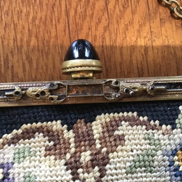 Circa 1920 Petite Point Purse - Picture 7 of 8